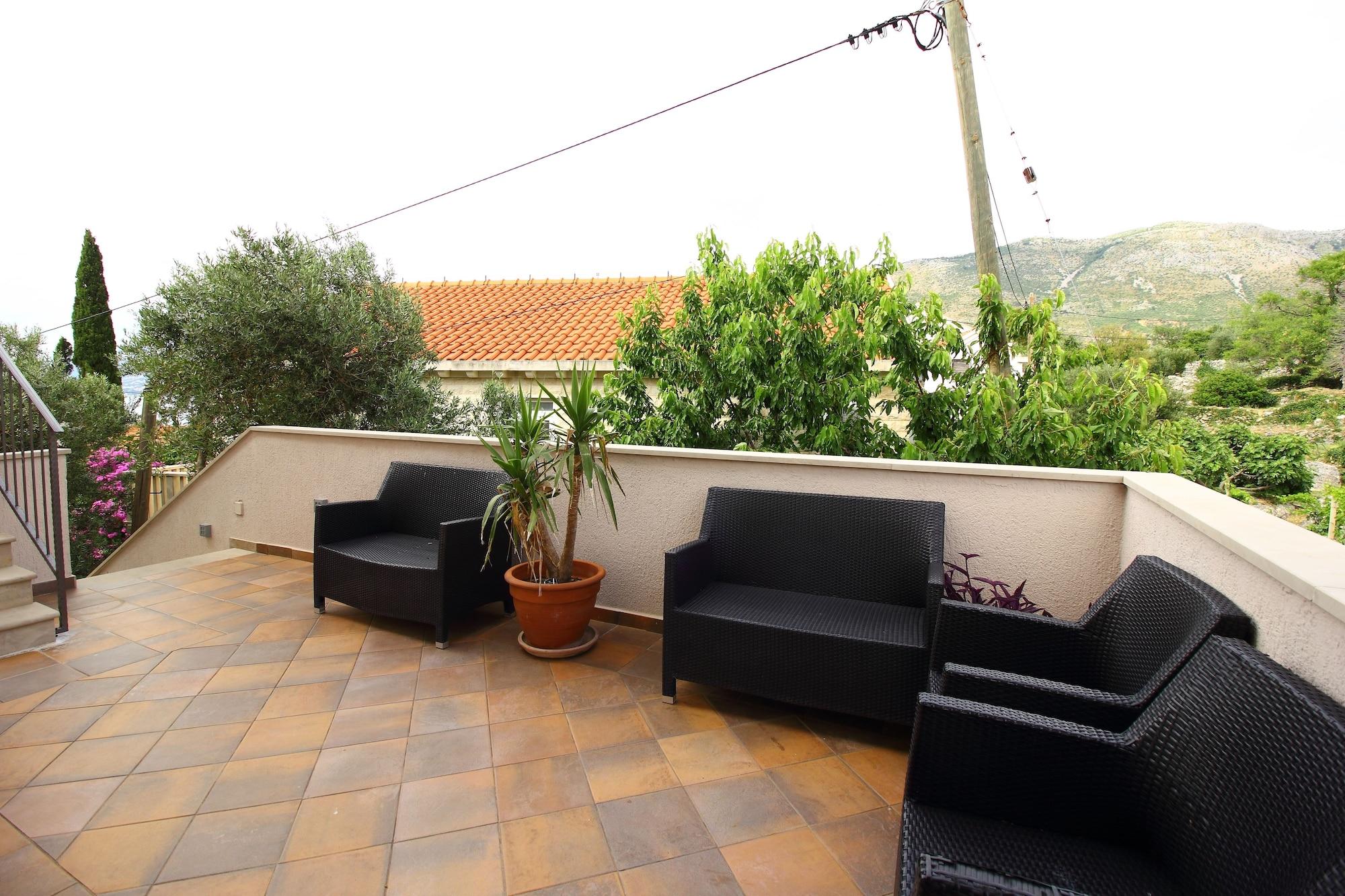 Apartments Dub ซัฟทัท ภายนอก รูปภาพ